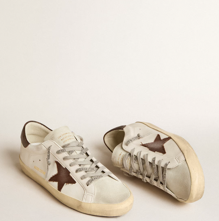 Super-Star bio-sourced with a canvas star and dark brown leather reinforcement
