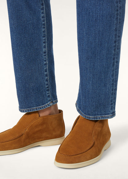 Open Walk Boots in Cocoa Suede