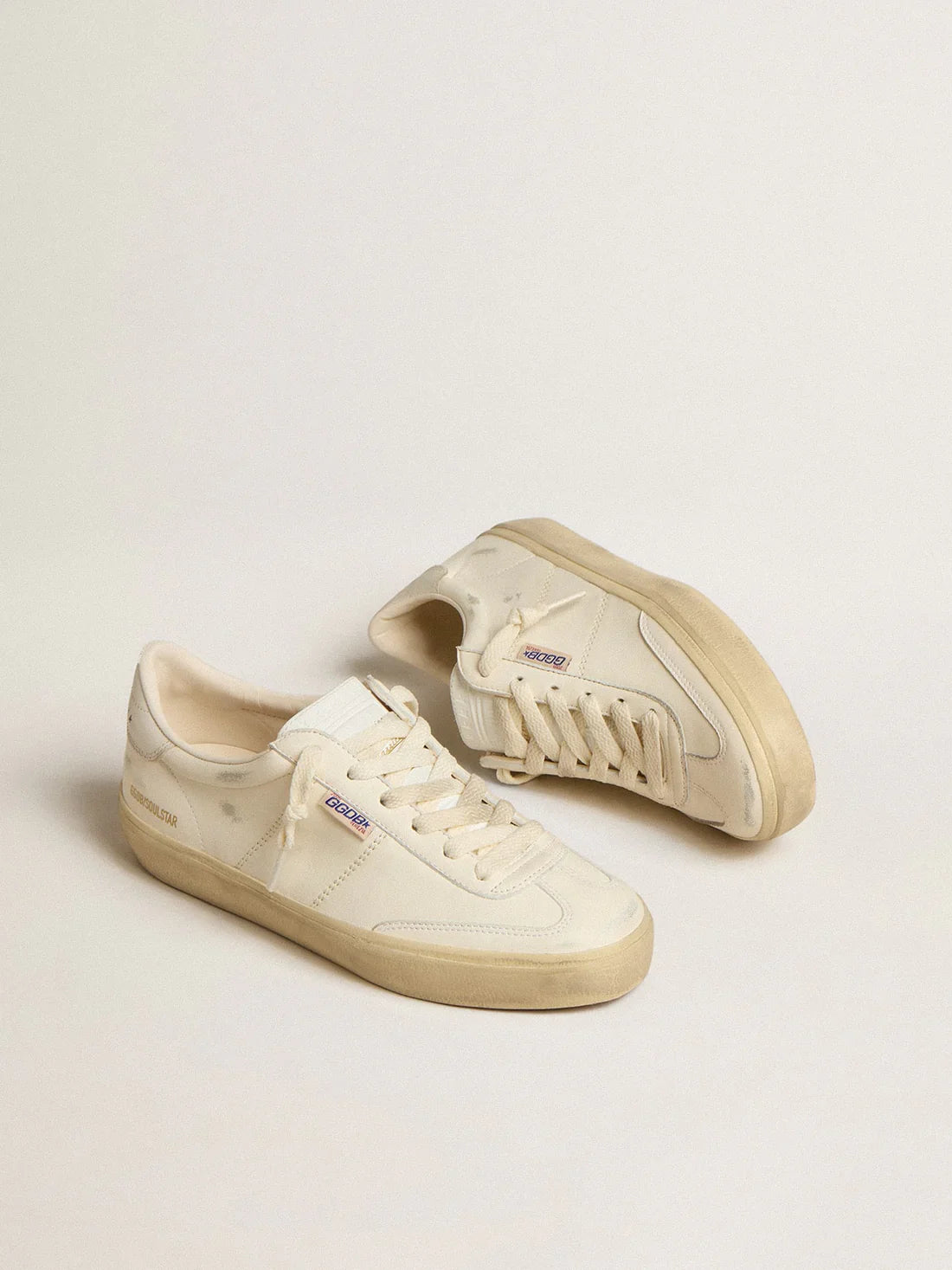 Soul Star in white nappa leather with a white leather heel tab