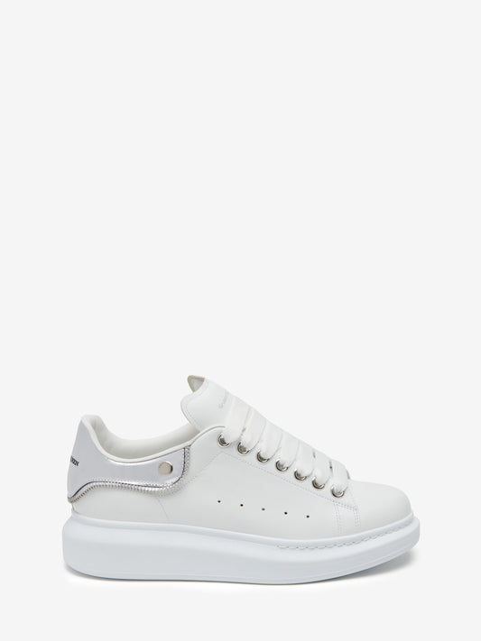 Oversize in silver white
